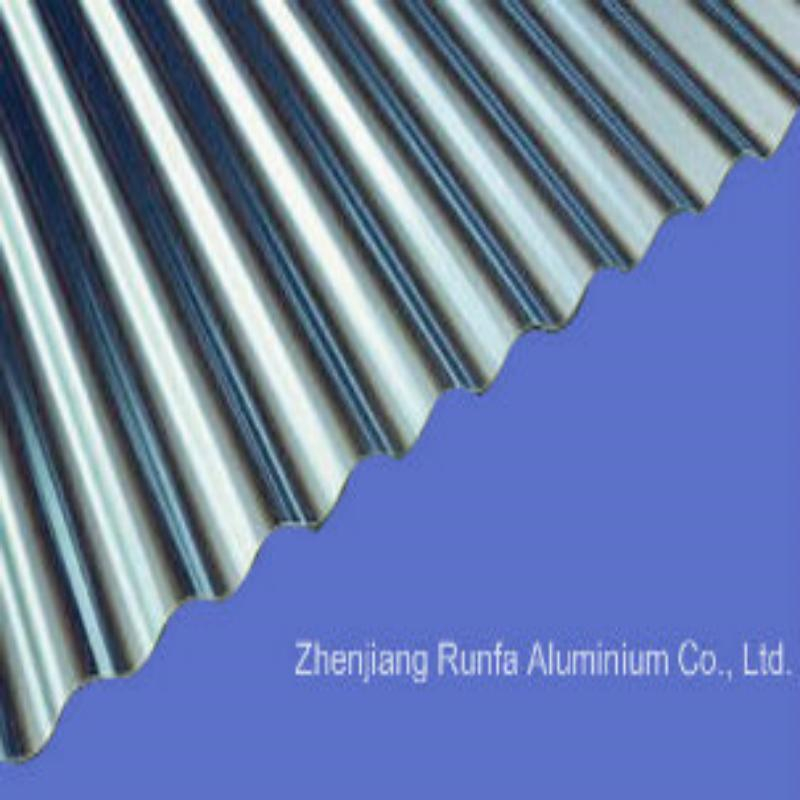 Trapezförmige Welle aus Aluminiumwellblech 